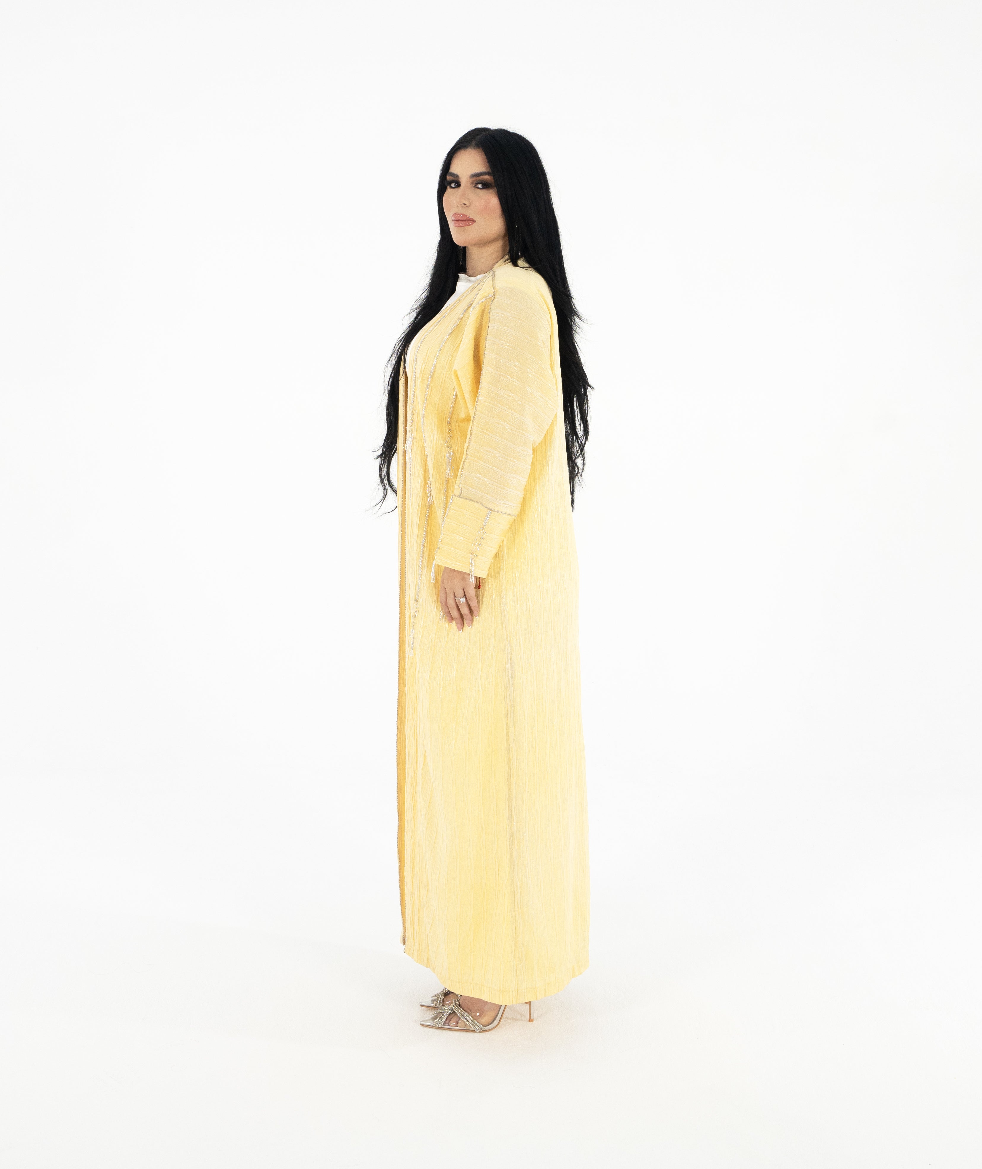 Abaya Shams (عباية شمس الفضة) - Kan Ya Makan
