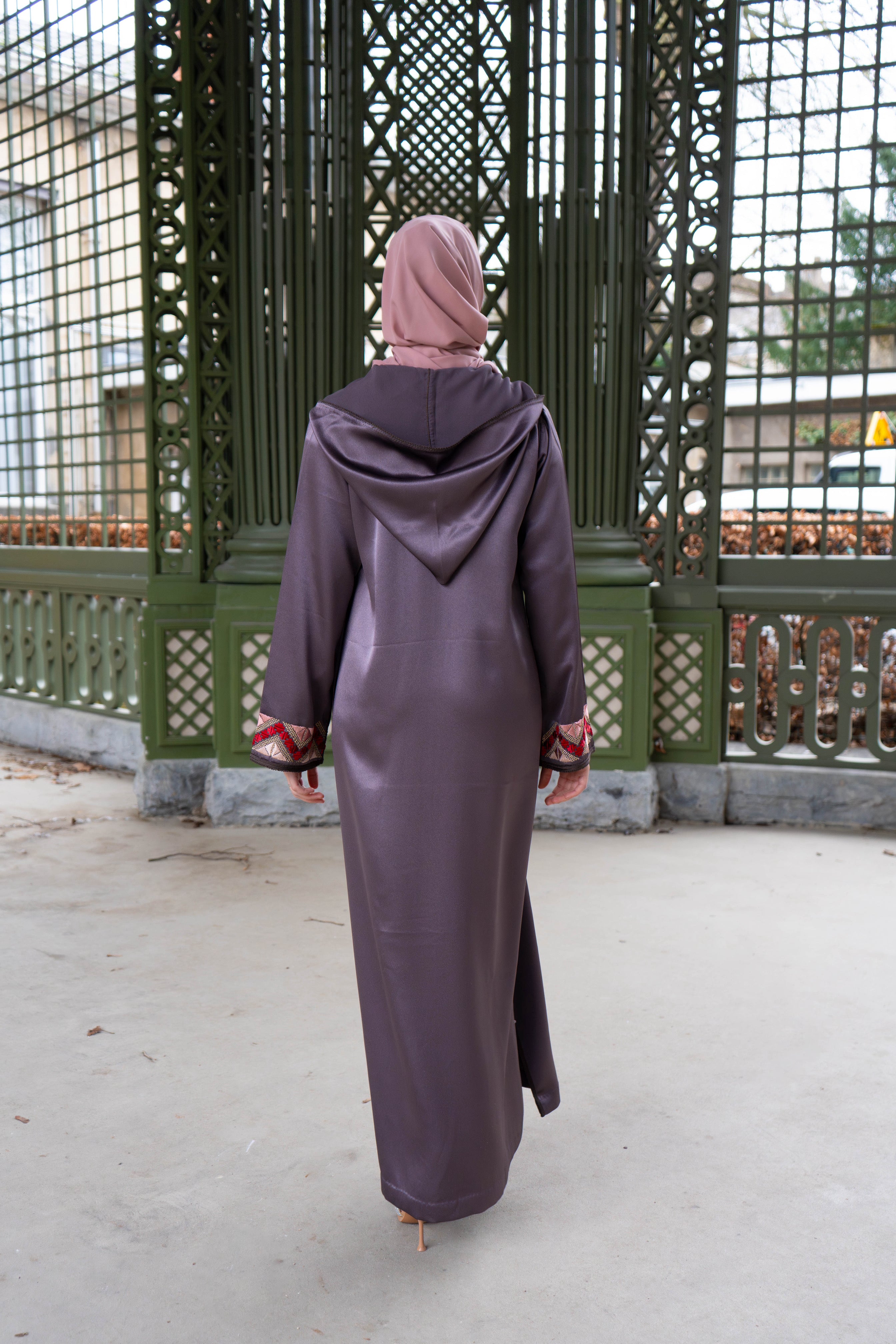 Jellaba Perle d'Orient - Kan Ya Makan