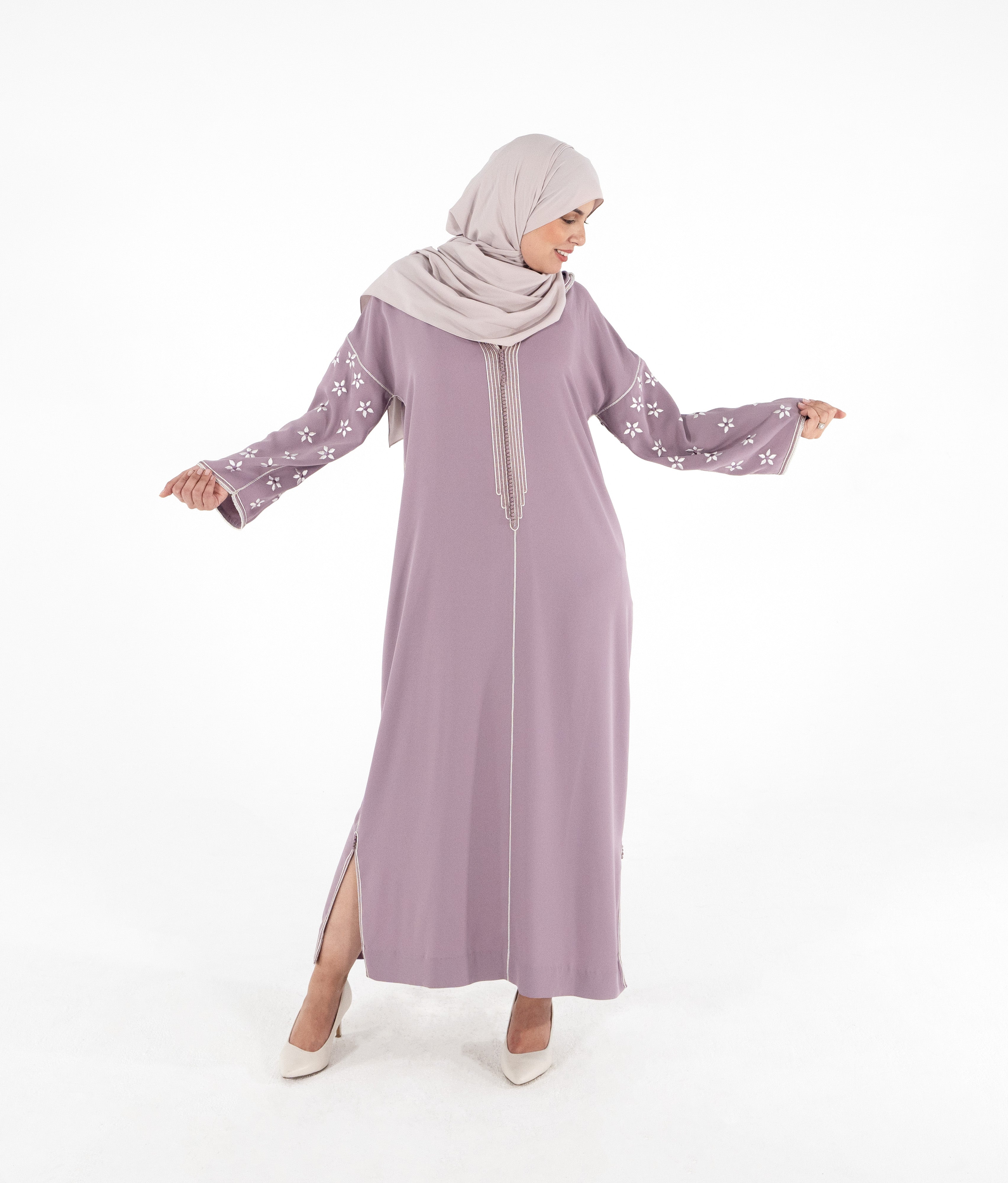 Jellaba Fleurs Élégantes - Kan Ya Makan